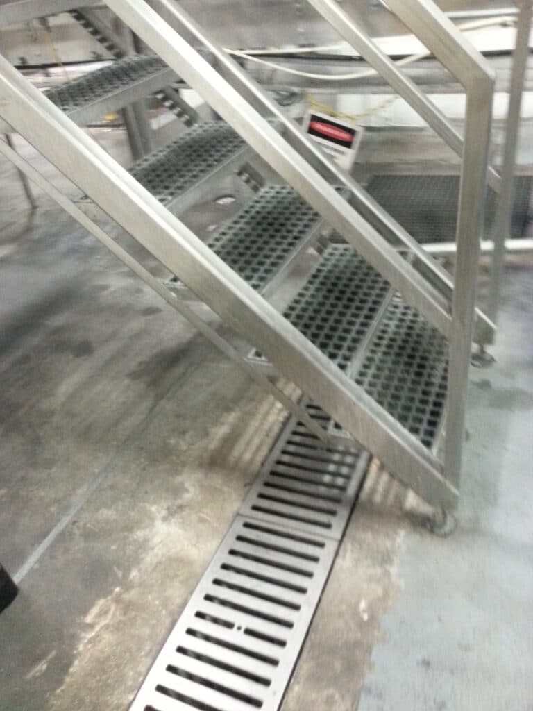 Stainless process trench drains