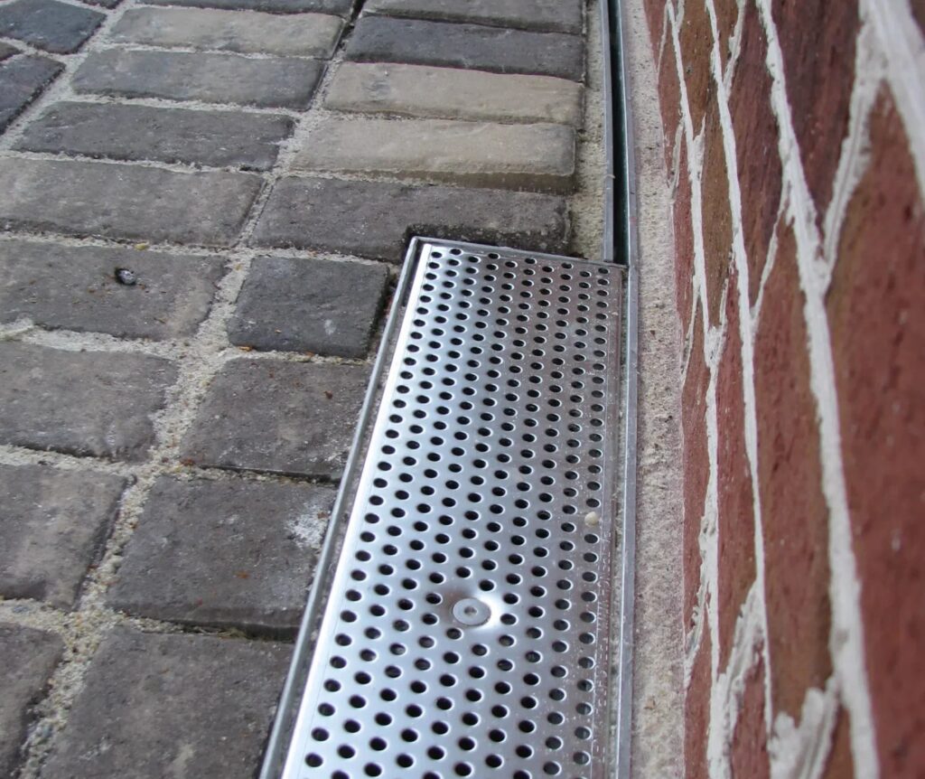 Stainless steel grates